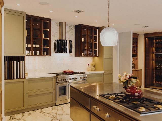 Gold & Home