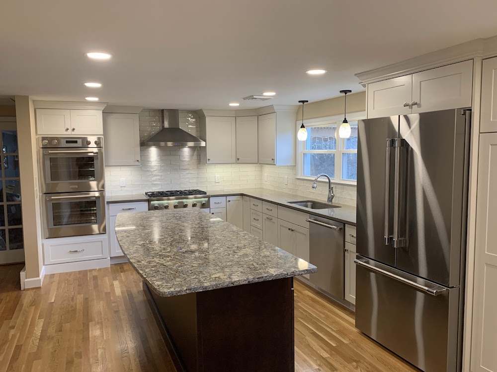 DreamMaker Bath & Kitchen